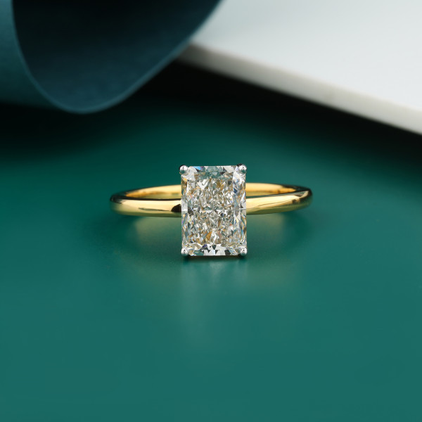 Serenity Solitaire Radiant Cut Lab Grown Diamond Ring - 18kt Gold