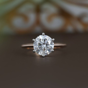 1.5 Carat Round Cut Lab Grown Diamond Engagement Ring