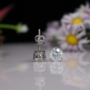 Solitaire Lab Made Diamond Earstud