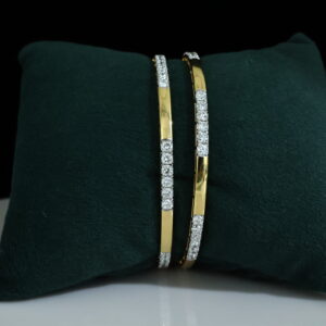 Elegant Lab-Grown Diamond Bangle in Gold – Timeless Ethical Jewelry