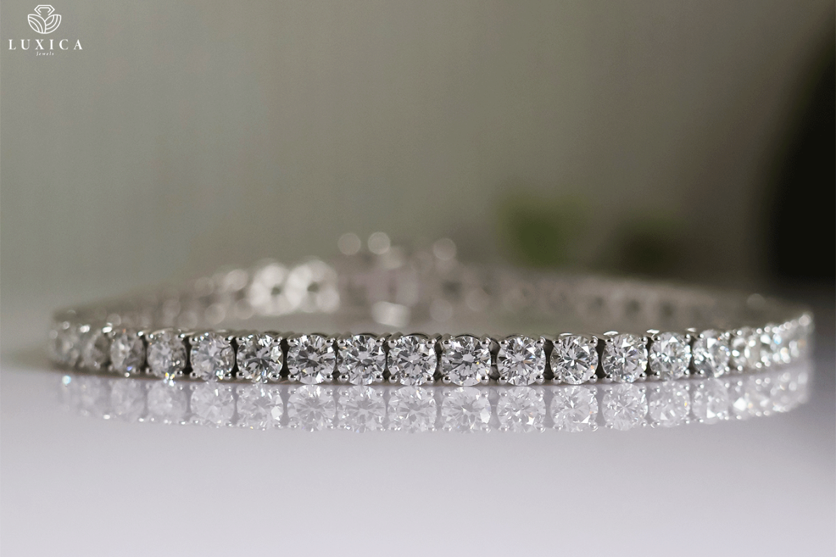 The Ultimate Guide to Lab Grown Diamond Tennis Bracelets